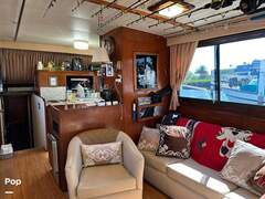 Hatteras 52 Convertible - picture 10