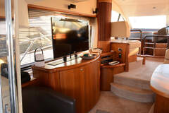 Sunseeker 52 - picture 10