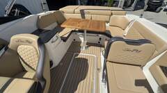 Sea Ray 230 SSE & Trailer - BODENSEEZUL. - image 2