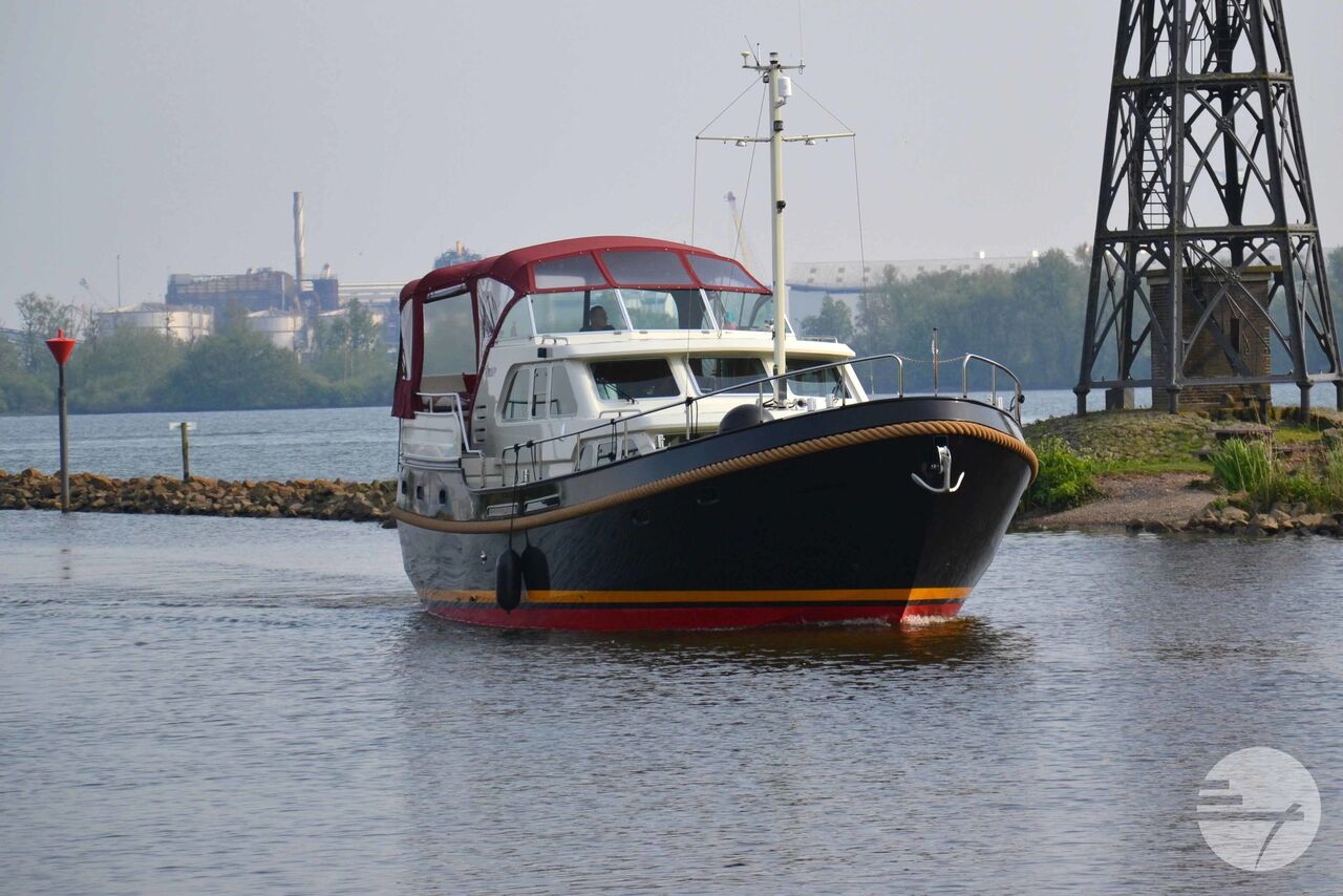 Linssen Grand Sturdy 460 AC - picture 3