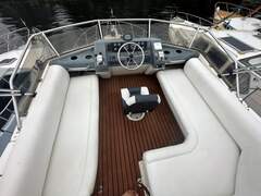 Bayliner 3688 Fly - picture 3