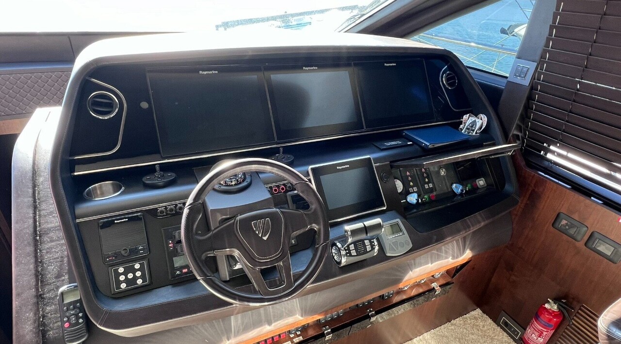 Fairline Targa 65 GTO - 2019 - picture 3