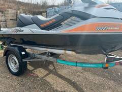 Sea-Doo RXT-X 255 - picture 2