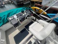 Carver 325 Aft Cabin - picture 6