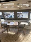 Sunseeker 90 Yacht - picture 3