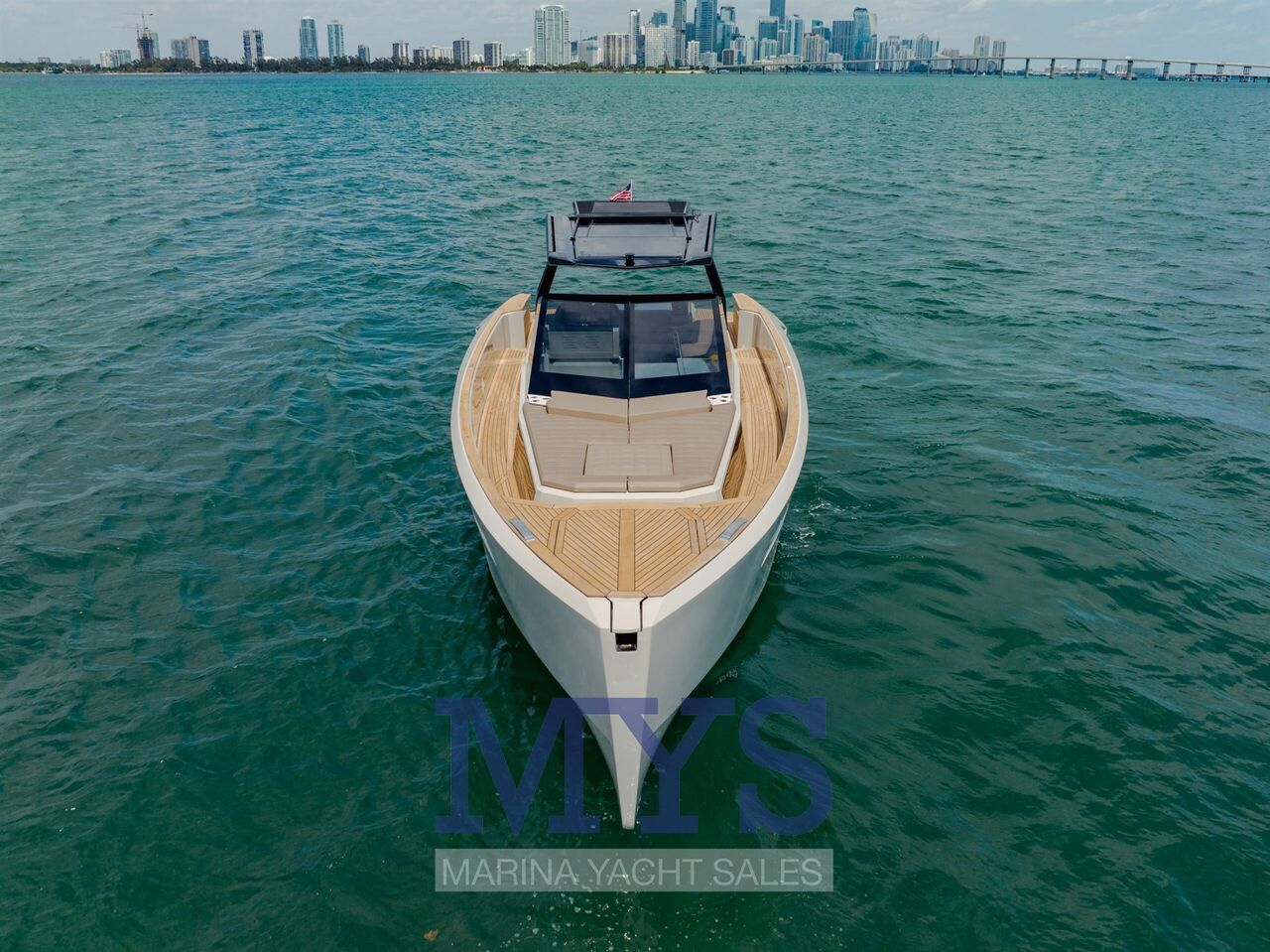 Evo Yachts R4 WA - resim 3