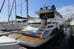 Riviera 6000 Sport Yacht - фото 7