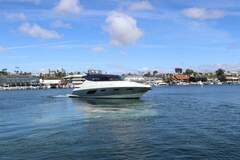 Riviera 6000 Sport Yacht - fotka 4