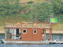Floating House - picture 5
