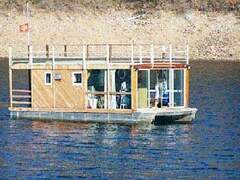 Floating House - billede 1