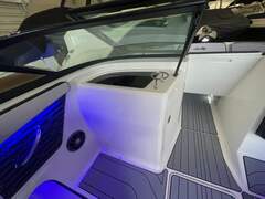 Sea Ray 210 SPXE - picture 8
