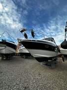 Cruisers Yachts 300 CXI - picture 5