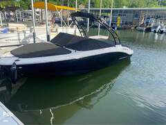 Chaparral 21 SSI - picture 4