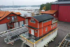Houseboat - picture 7