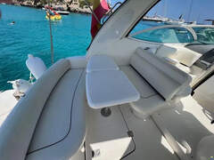 Cruisers Yachts Express 300 - picture 8