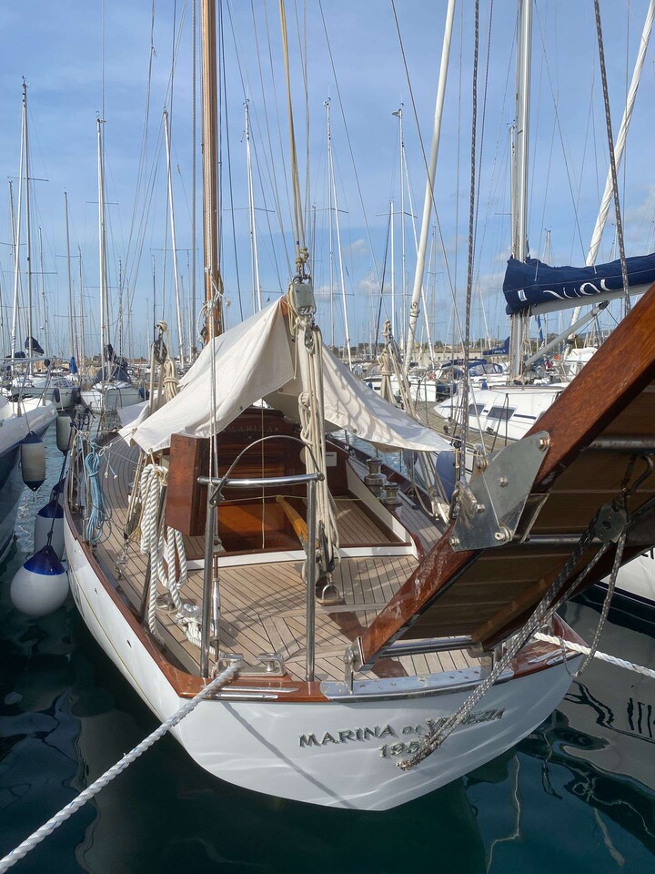 Classic Yacht Marconi Cutter - image 2