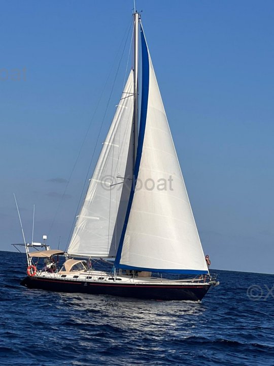 Dufour 45 Classic 2nd Hand, 4 Cabins, hull - foto 2