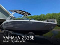 Yamaha 252SE - resim 1