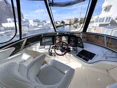 Sea Ray 420 DB - picture 4