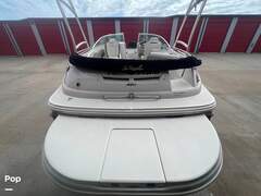 Sea Ray 240 Sundeck - picture 5