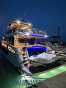 Absolute Navetta 64 - picture 10