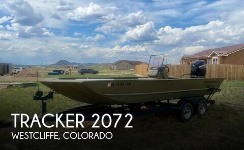 Tracker Grizzly 2072CC