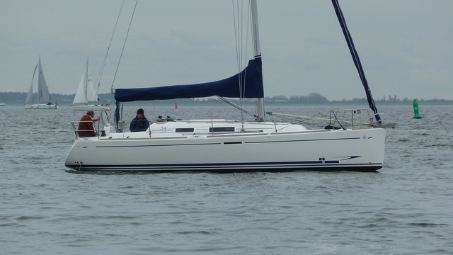 Dufour 34 Performance - image 2