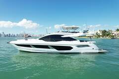 Sunseeker Sport Yacht - image 2