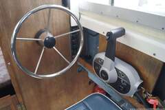 Hardy Marine 20 Pilot - picture 7