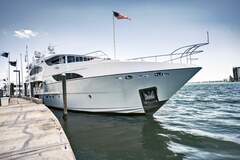 IAG 127 Motor Yacht - Bild 8