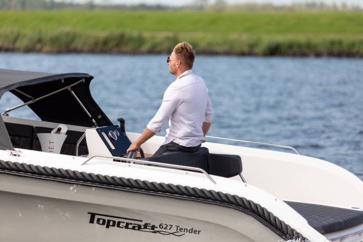 Topcraft 627 Tender - picture 2