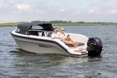 Topcraft 627 Tender - picture 7