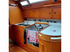 Centurion 45 from 1991, Large aft Cabin Version with - picture 10