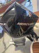 Sea Ray SDX 250 Outboard - picture 4