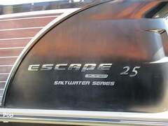 Larson Escape 25 TTT - zdjęcie 10
